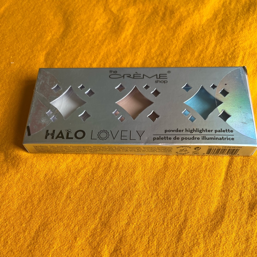 The Creme Shop Halo Lovely Omega Powder Highlighter Palette, NISB